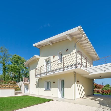 Luxury Villas Gardenia With Private Pool Padenghe sul Garda Kültér fotó