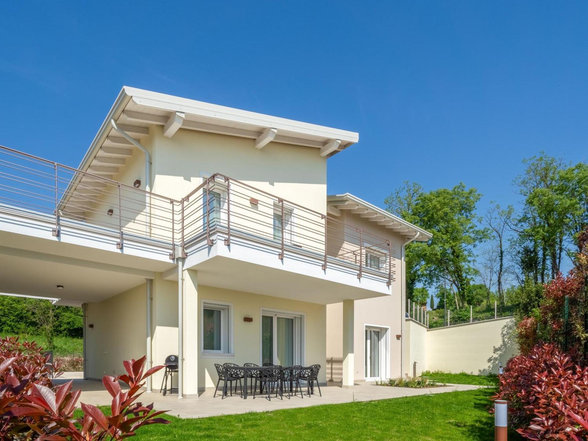 Luxury Villas Gardenia With Private Pool Padenghe sul Garda Kültér fotó